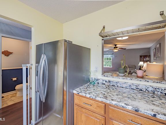 5th image of 152 Gray Station Rd APT 40