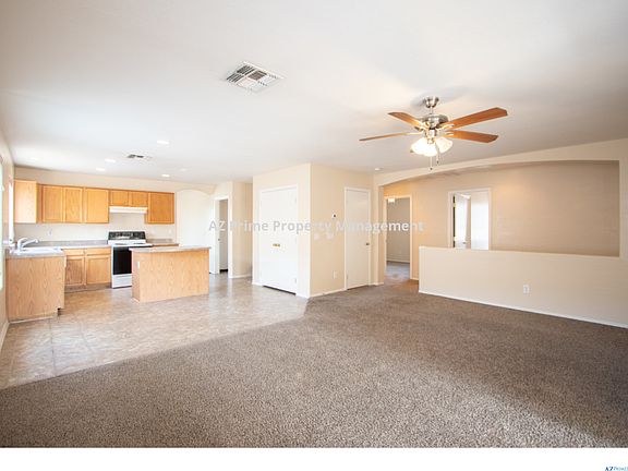 2nd image of 10829 W Wilshire Dr