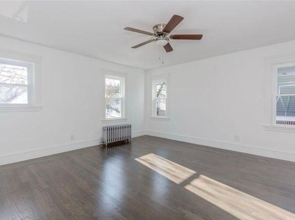 1169 Chalkstone Ave FLOOR 2