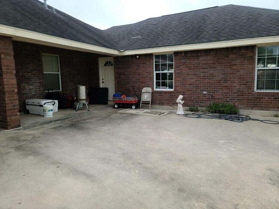 114 County Road 1161, Alice, TX 78332 Zillow