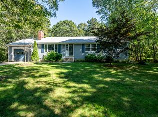 40 Goose Point Rd, Centerville, MA 02632