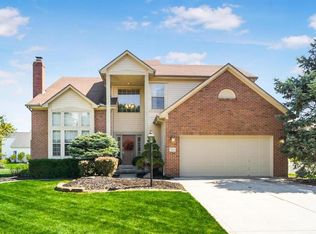 582 Ceresia Ct, Pickerington, OH 43147