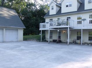 8875 Rohl Rd, North East, PA 16428