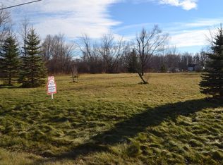 1090 E Reid Rd, Grand Blanc, MI 48439