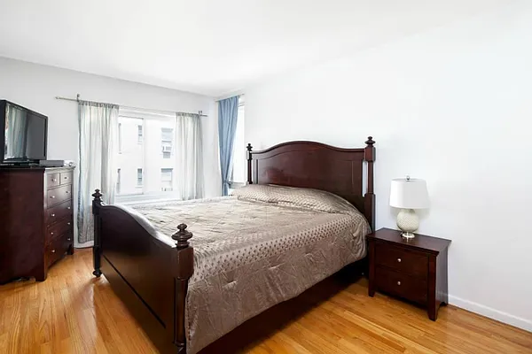 Sold by Town Residential | media 3