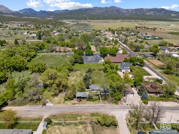 68 W 100 S, New Harmony, UT 84757