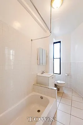 Rented by Town Residential | media 34