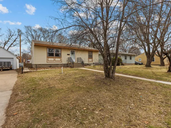 814 11th Ave NE, Brainerd, MN 56401