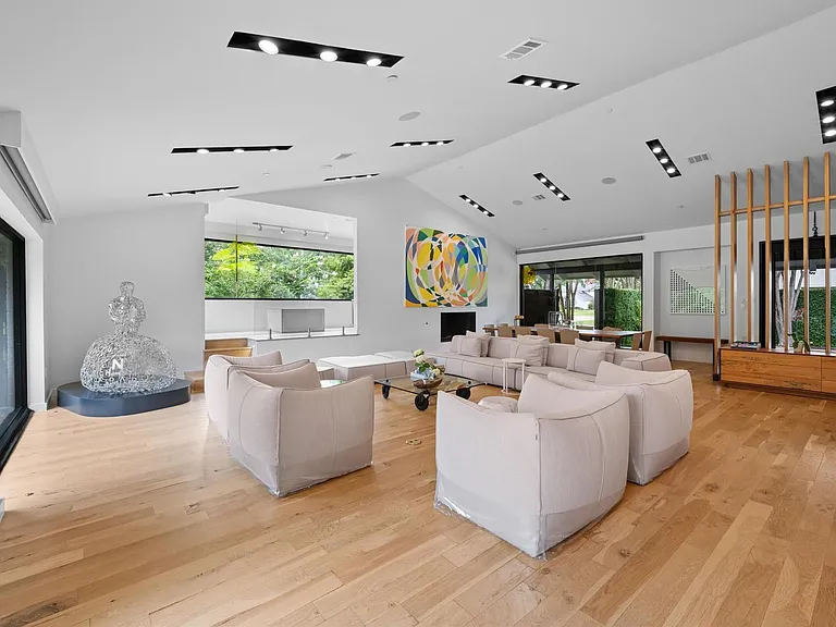 10 Inwood Oaks Dr — Photo 10