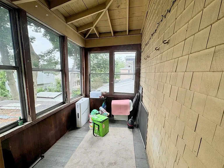 29 Fairmount Ave #B — Photo 11