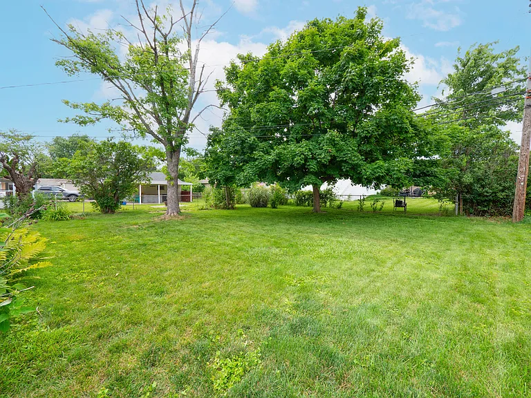 2682 Kenny Ln — Photo 13