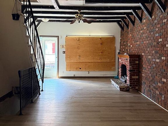 3rd image of 725 W Ritner St