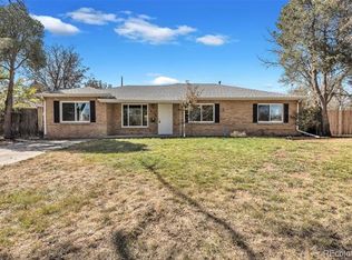 895 Scranton St, Aurora, CO 80011