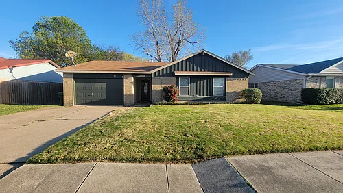 7013 Lincolnshire Ln Photo 1
