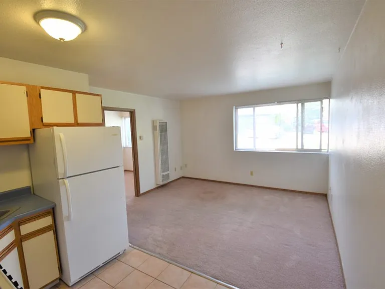 2985 E College Ave #5 — Photo 5