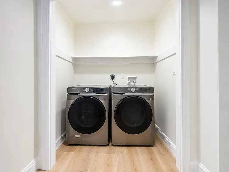 422 Fountain St #1 — Photo 10
