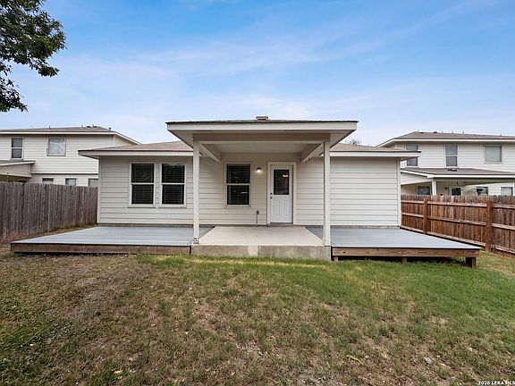 5th image of 333 LONGHORN WAY