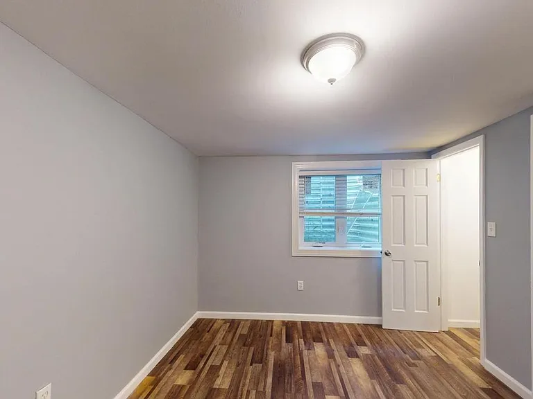 1228 Fairmont St NW — Photo 17