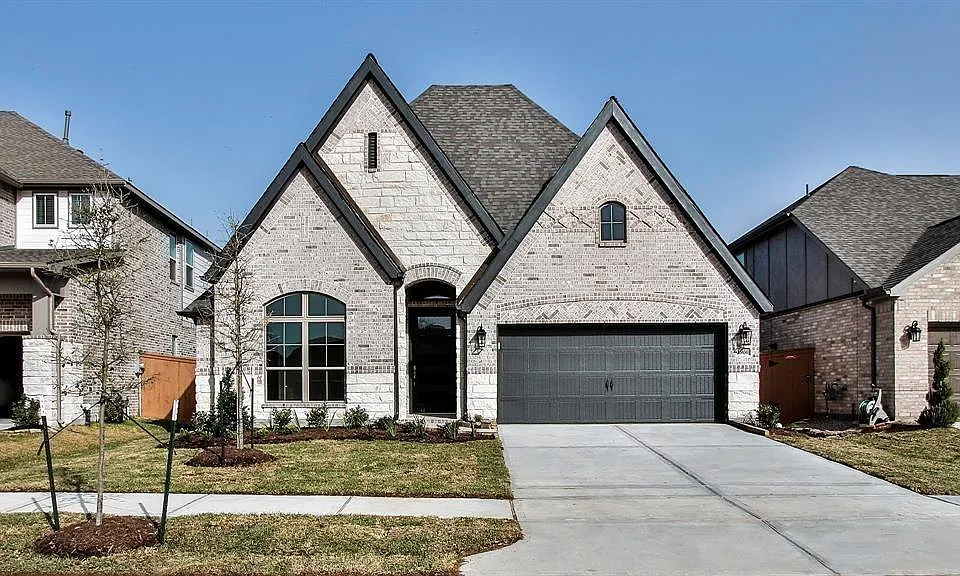 15850 Weston Ridge Dr