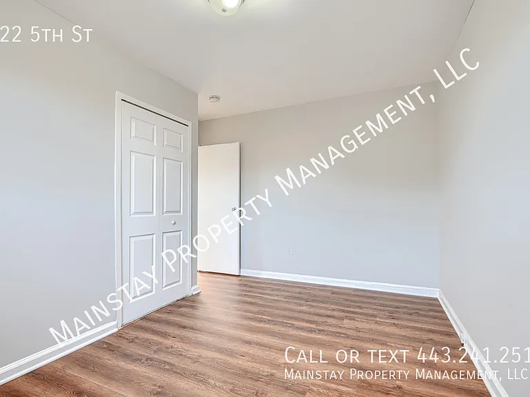 922 5th St — Photo 19