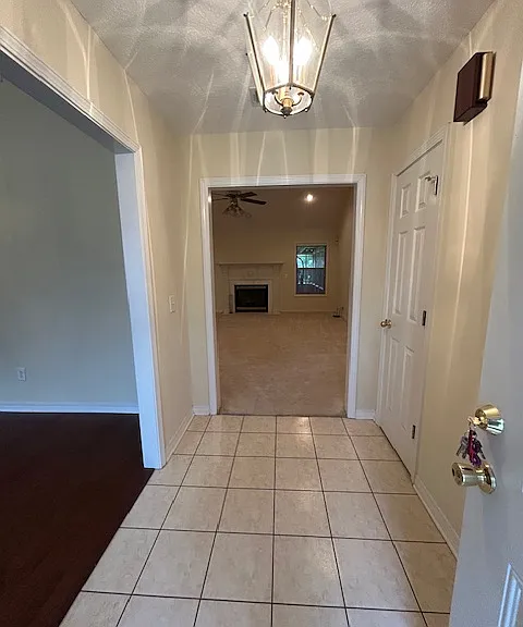 60 First Colony Dr — Photo 6