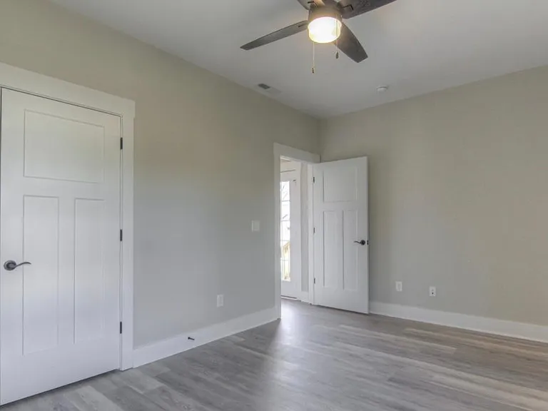 719 Perrigan Ln — Photo 12