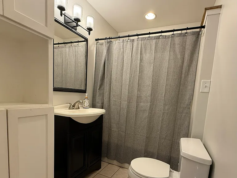 942 Highland Ave — Photo 5