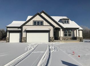 6567 Summer Meadows Dr NE, Rockford, MI 49341