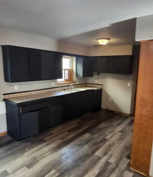6813 W Hampton Ave. — Photo 4