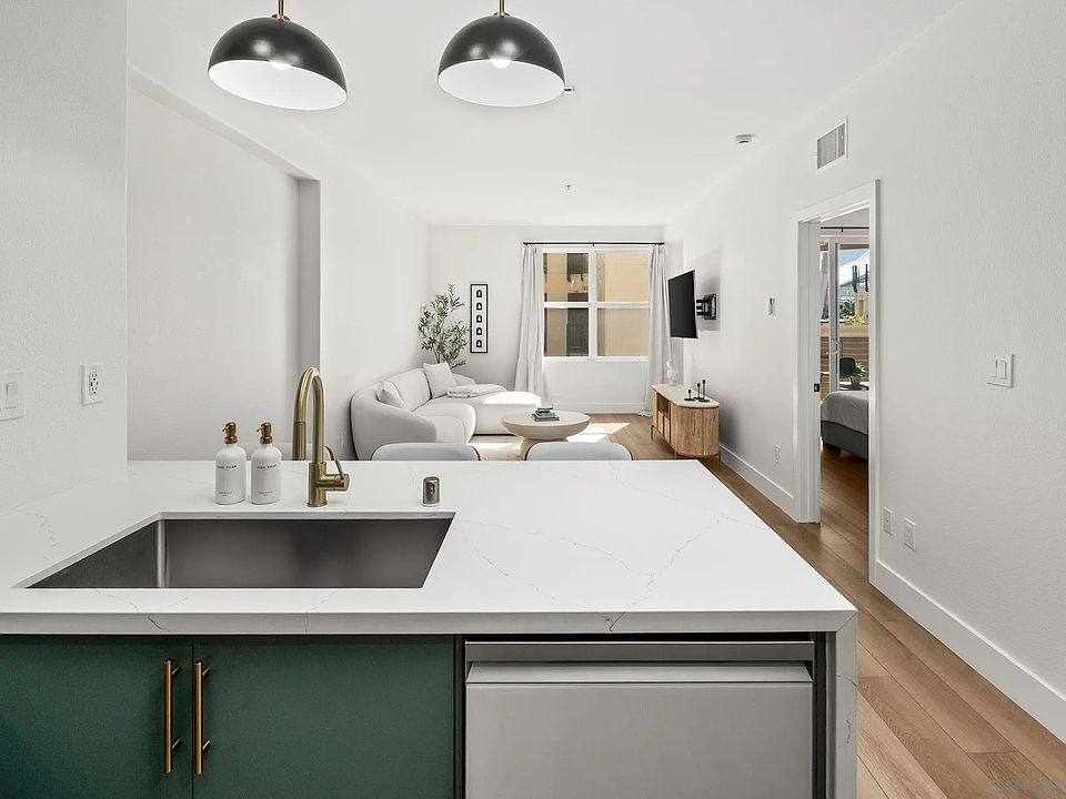 1st image of 350 K St Unit 514