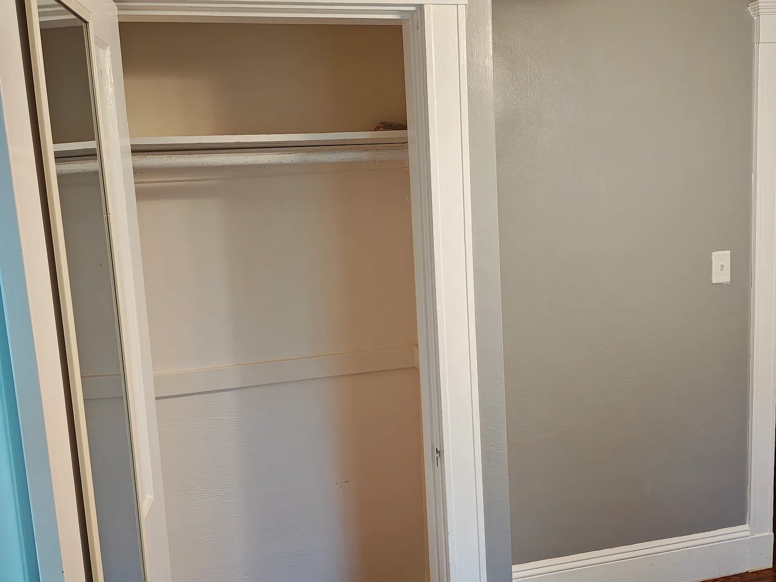 2 bed, 1400 sqft, $800 — Photo 2
