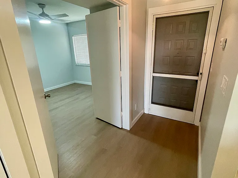 2091 NW 21st Ter #106 — Photo 6
