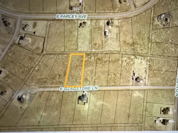E Gladstone Ln, Pueblo, CO 81007
