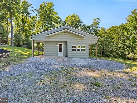 5th image of 817 Trails End Rd