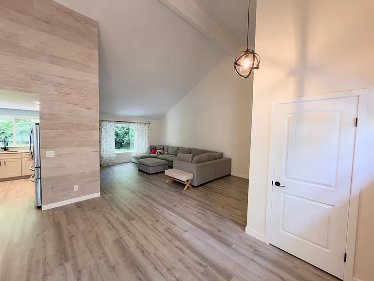 1354 SE 51st Ave — Photo 12
