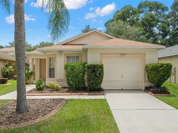9832 Morris Glen Way, Temple Terrace, FL 33637