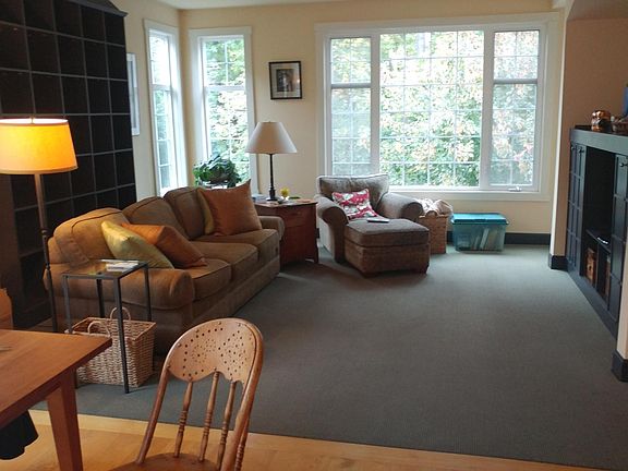 4th image of 304 Wyatt Way NE