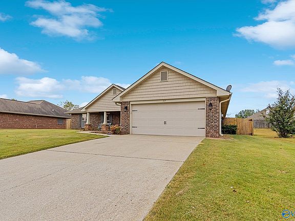 5th image of 115 Autumn Haven Ln