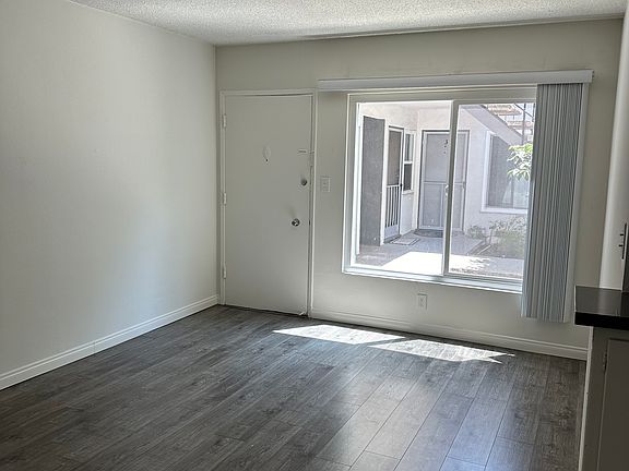 2nd image of 2320 Glendale Blvd APT 7