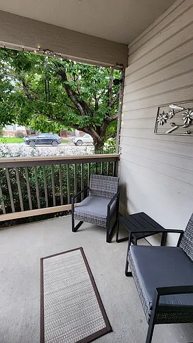 371 Cardinal Ave Photo 1