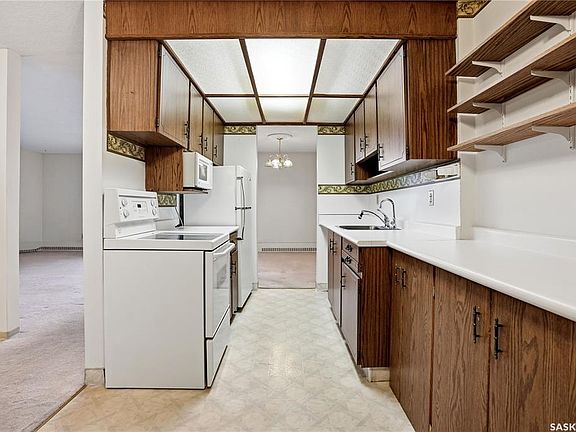 2nd image of UNIT 507-4615 RAE STREET