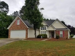 4300 Ashley Downs Ct, Loganville, GA 30052