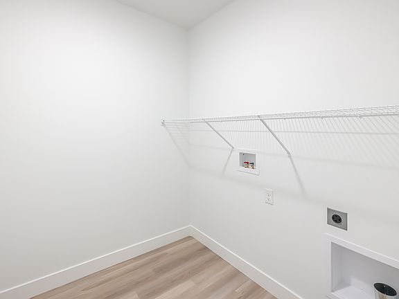 5th image of 4704 S Olive Ave #V303