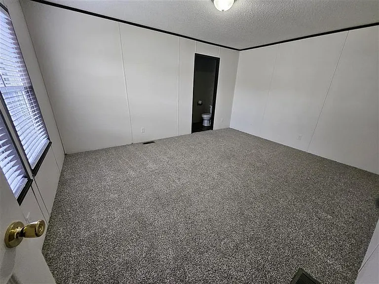 268 Bay Port Cir #23 — Photo 5