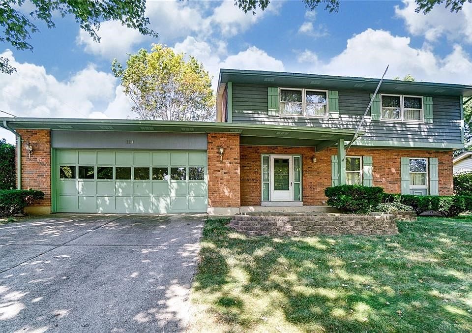 1st image of 114 Frazer Dr