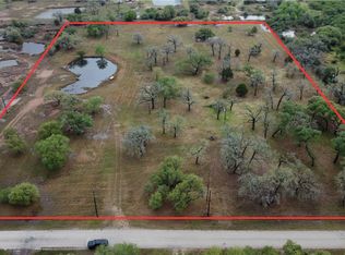745 Sunset Dr, Victoria, TX 77905