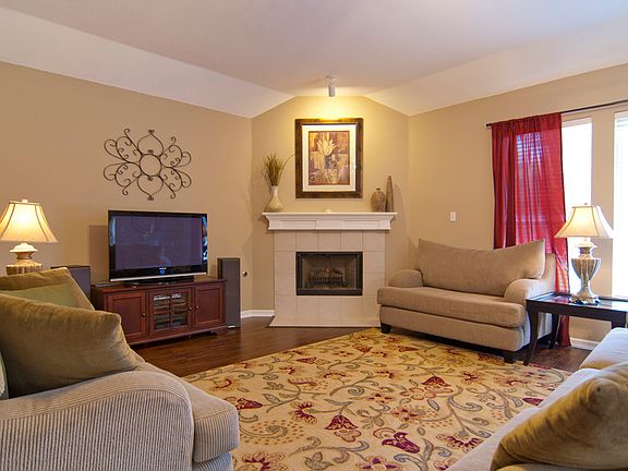 2nd image of 8366 Muirwood Trl