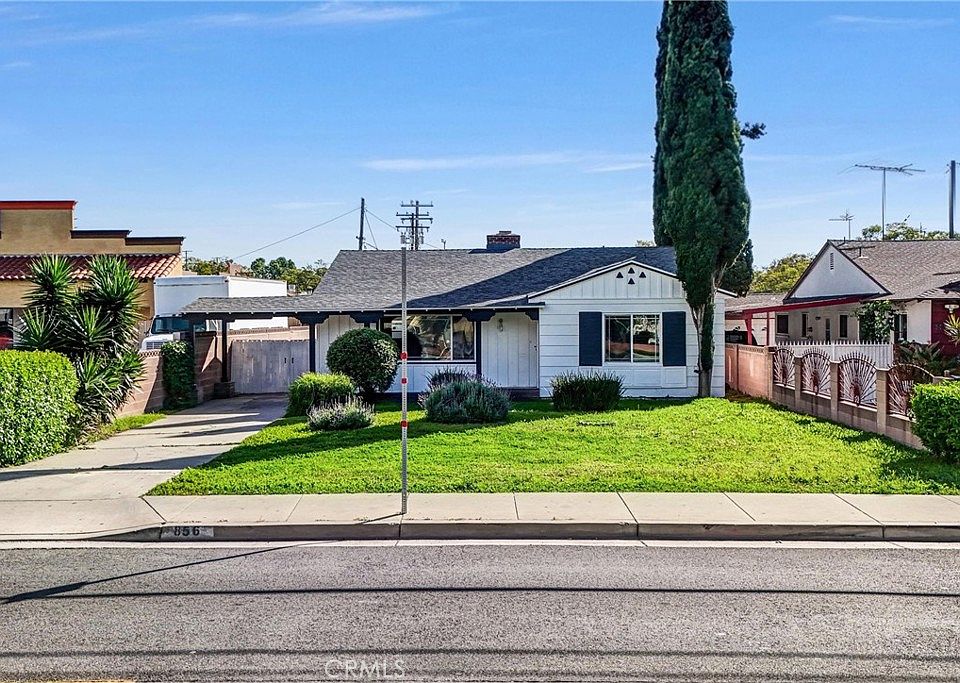 1st image of 856 E McFadden Ave
