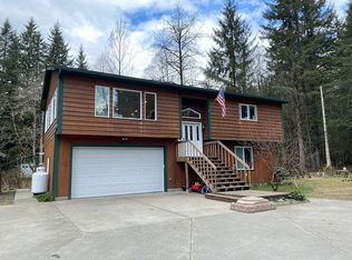 11820 Mendenhall Loop Rd, Juneau, AK 99801