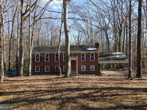 29778 Oak Rd, Mechanicsville, MD 20659